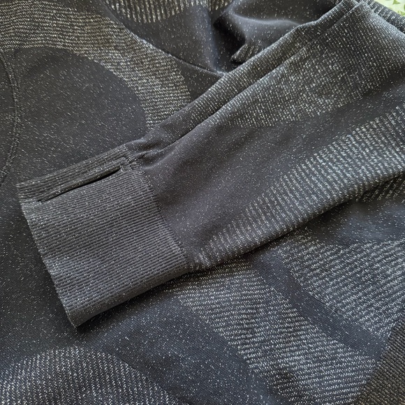 🍉Sweaty Betty Gold Shimmering Black Sweatshirt Cropped Top Running - Picture 2 of 7